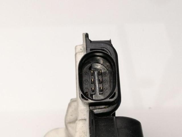 5N1837016E VAG Cerradura de puerta delantera derecha comprar Bilbao