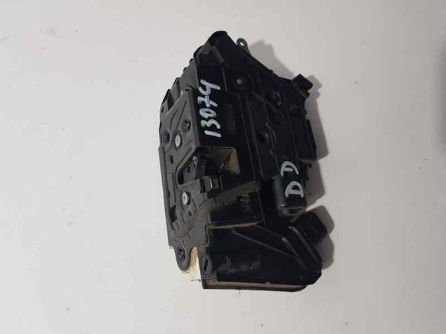 5N1837016F Cerradura de puerta delantera derecha  en stock Castellón