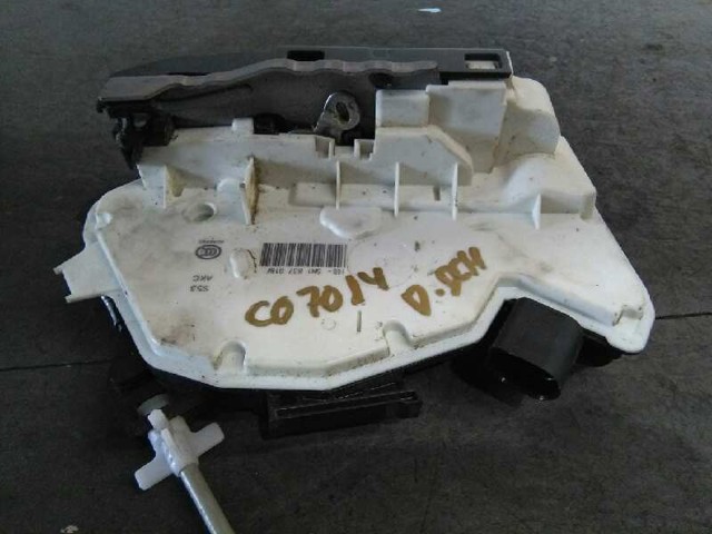 5N1837016F VAG Cerradura de puerta delantera derecha  comprar en Oviedo