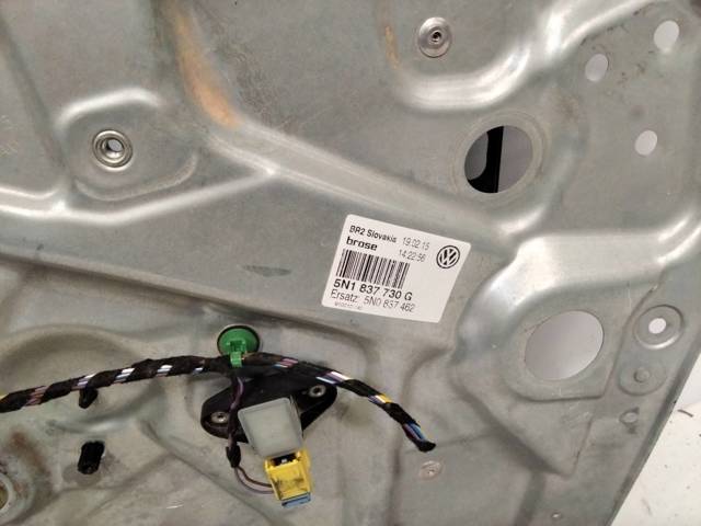 Mecanismo de elevalunas, puerta delantera derecha Volkswagen Tiguan 1 5N1, 5N2