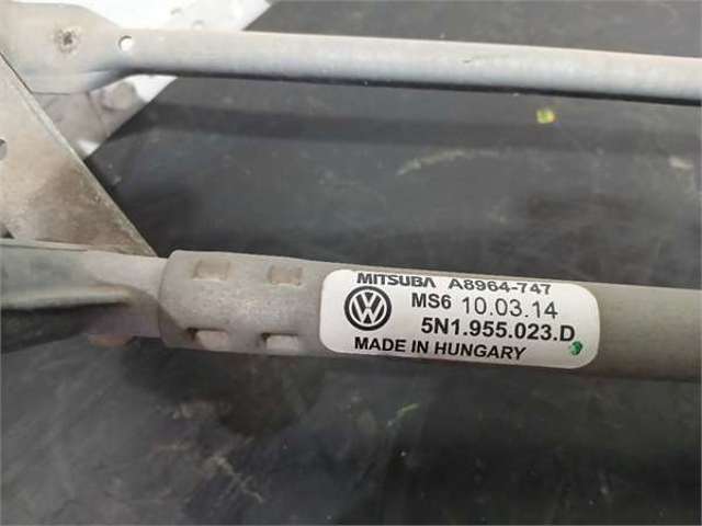 5N1955023D Varilla de limpiaparabrisas  en stock Sabadell
