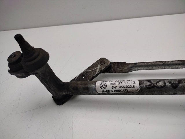 5N1955023E VAG