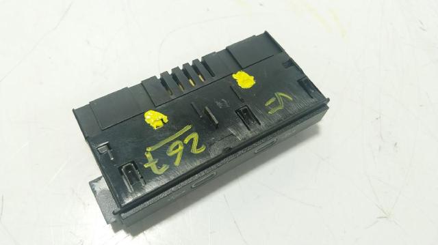 5NA035736 VAG Concentrador USB  disponible Vigo