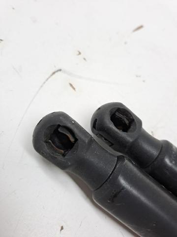5NA827550B VAG Amortiguador de la tapa del maletero  comprar en Oviedo