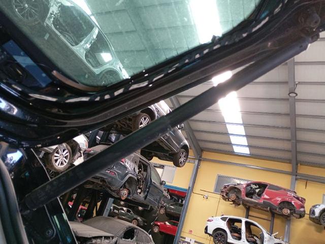 5NA827552A VAG
