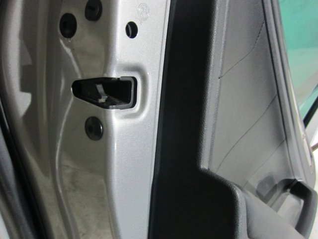 VAG 5NA839015C Cerradura de puerta trasera izquierda  comprar en Albacete