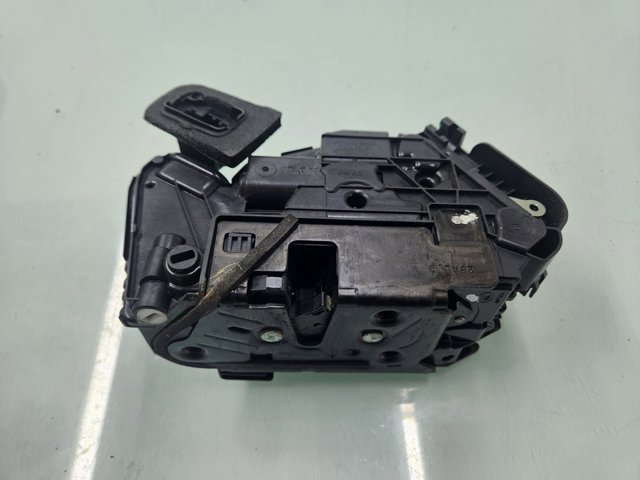 5NA839015E Cerradura de puerta trasera izquierda  disponible Utrera