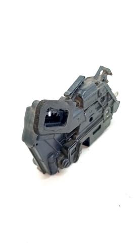 5NA839015E Cerradura de puerta trasera izquierda  disponible Utrera