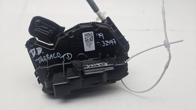 VAG 5NA839016C Cerradura de la puerta trasera derecha  comprar en Murcia