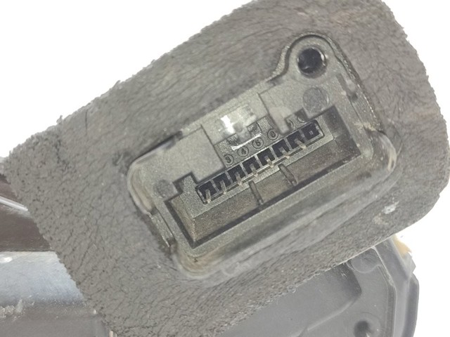 5NA839016C Cerradura de la puerta trasera derecha comprar Sevilla