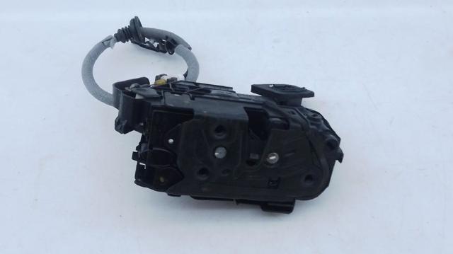 5NA839016C Cerradura de la puerta trasera derecha  en stock Castellón