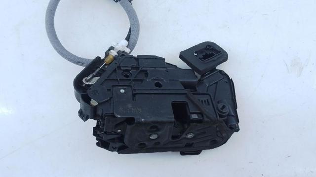 VAG 5NA839016C Cerradura de la puerta trasera derecha  en stock Terrassa