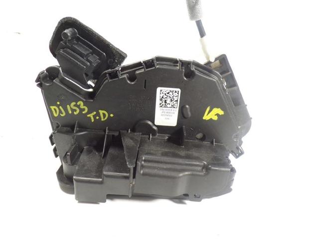 5NA839016E Cerradura de la puerta trasera derecha comprar Girona