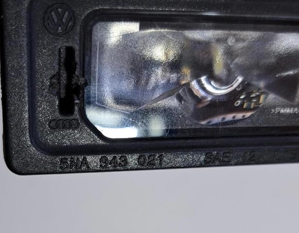 5NA943021 VAG Luz matricula  en stock Córdoba