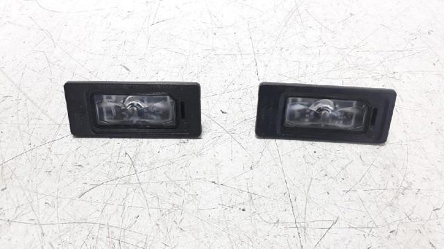 Luces LED de matricula 5NA943021 VAG