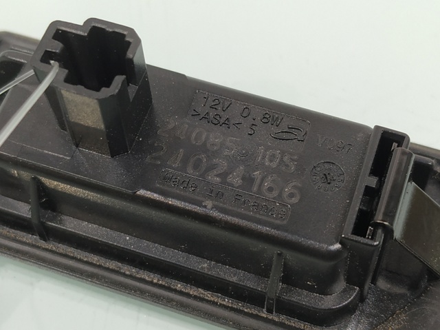 5NA943021 VAG Luz matricula comprar Alcalá