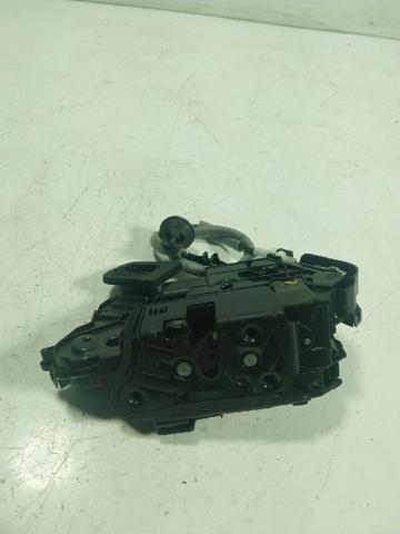 5NB837015C VAG Cerradura de puerta delantera izquierda  comprar en Oviedo