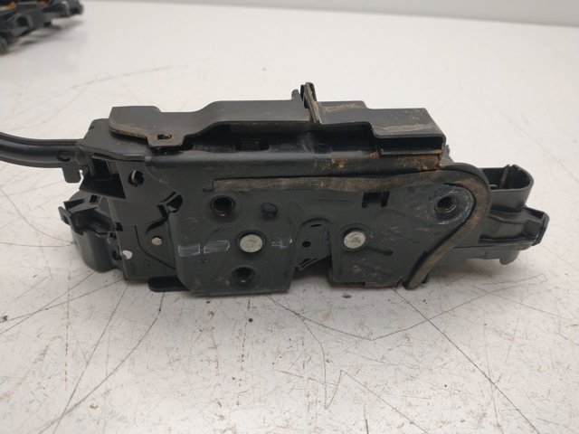 5NB837015E VAG Cerradura de puerta delantera izquierda  comprar en Jaén