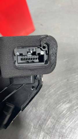 VAG 5NB837016C Cerradura de puerta delantera derecha comprar Tarragona
