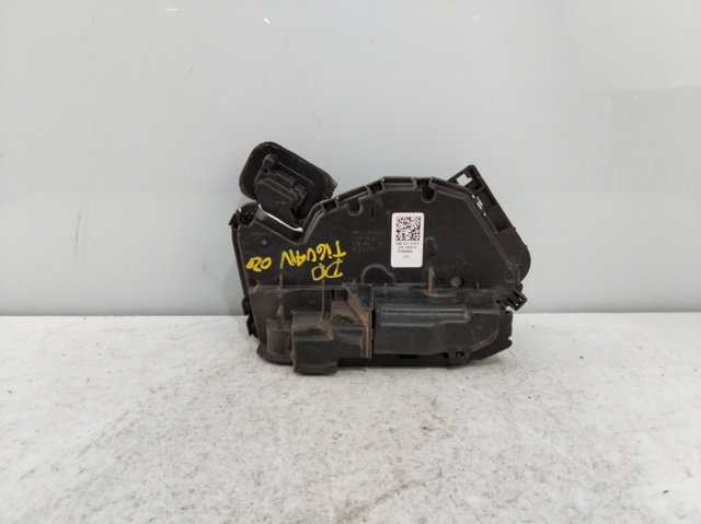 5NB837016E Cerradura de puerta delantera derecha  disponible Utrera