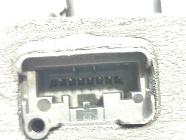 5NB837016E Cerradura de puerta delantera derecha comprar Sevilla