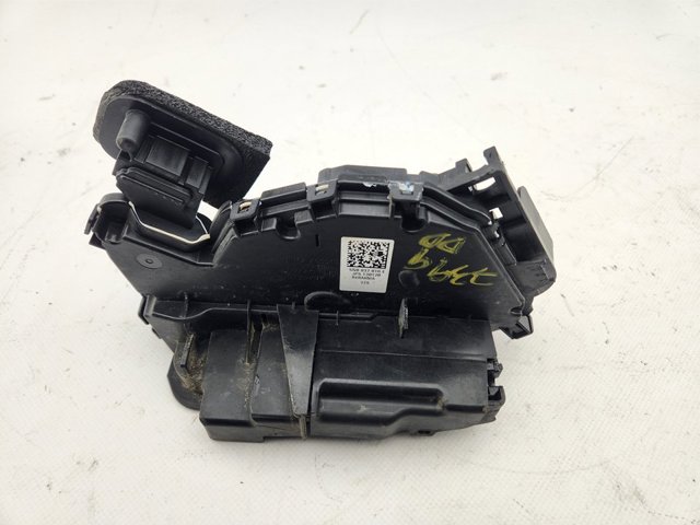 VAG 5NB837016E Cerradura de puerta delantera derecha  en stock Salamanca