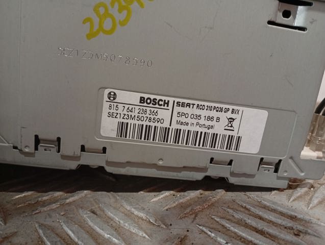 5P0035186B Radio  en stock Granada