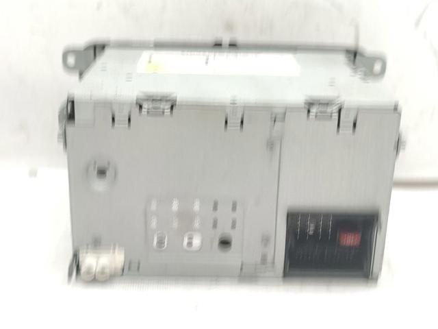 5P0035186B VAG Radio AM/FM  comprar en Oviedo