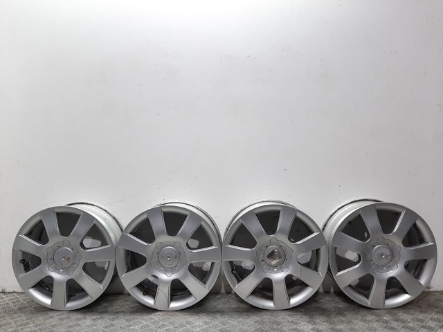 5P0601025B VAG Llantas de aleación  disponible Ourense