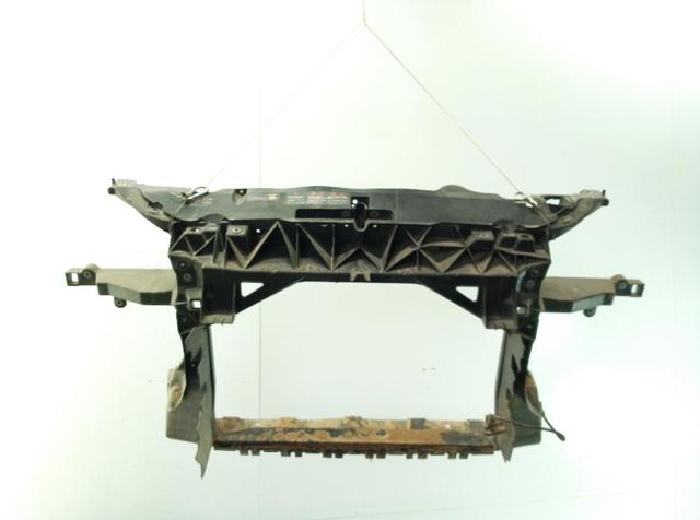 5P0805588B Soporte de radiador  en stock Sabadell