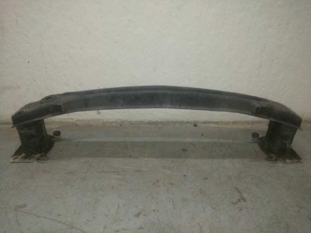Refuerzo paragolpes delantero Seat Toledo III (5P2)