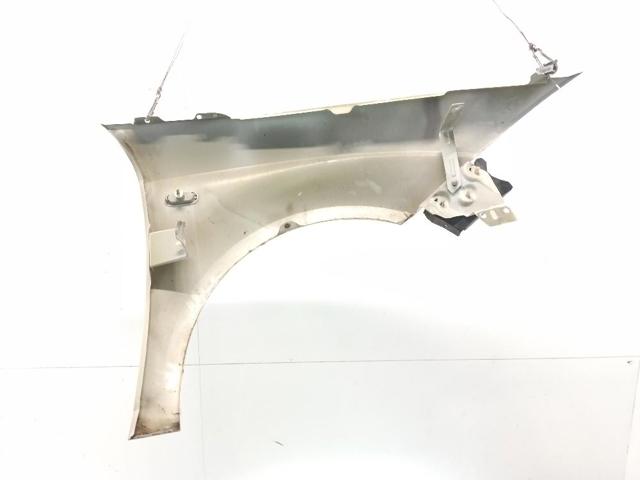 VAG 5P0821021A Aleta delantera izquierda  en stock Terrassa