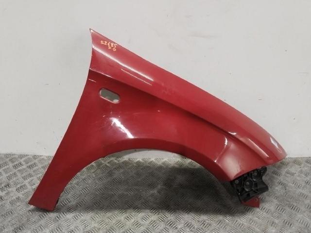 Aleta delantera derecha 5P0821022A VAG