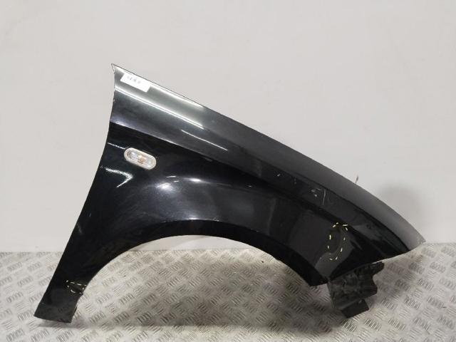 Aleta delantera derecha 5P0821022A VAG