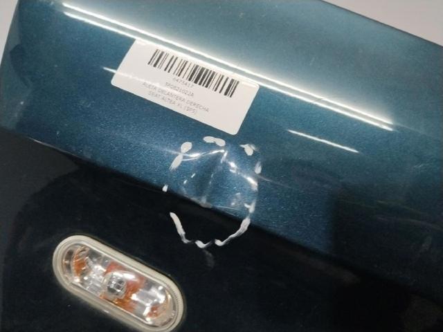 VAG 5P0821022A Aleta delantera derecha  en stock Terrassa