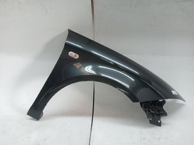 Aleta delantera derecha 5P0821022A VAG