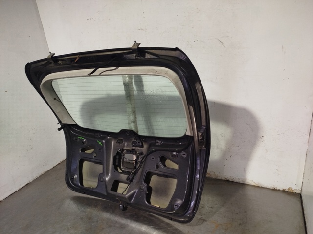 5P0827024 VAG Puerta trasera comprar Madrid