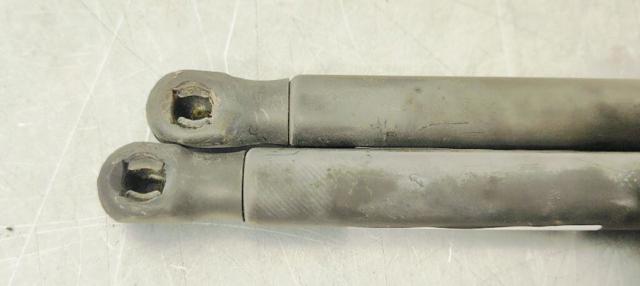 VAG 5P0827550A Amortiguador de la tapa del maletero  disponible Valladolid