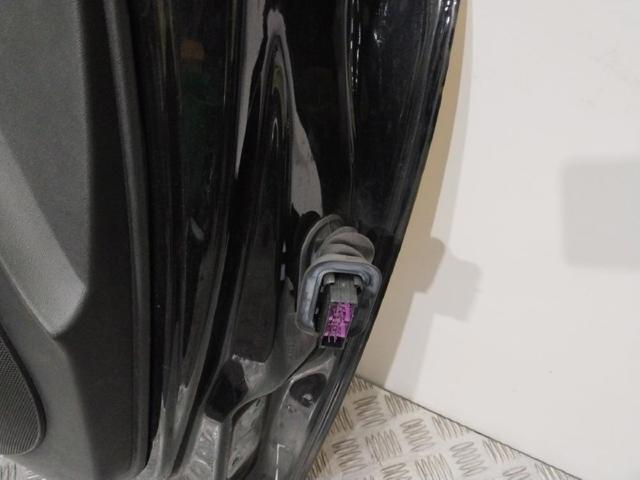 5P0831055A VAG Puerta delantera izquierda  en stock Gandía