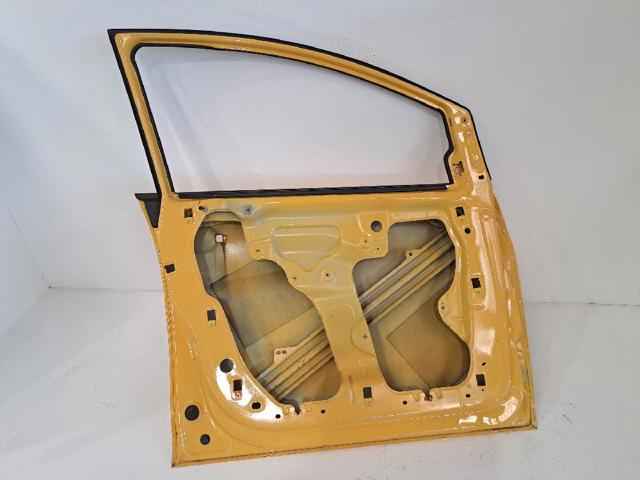 5P0831055A Puerta delantera izquierda  comprar en Pontevedra