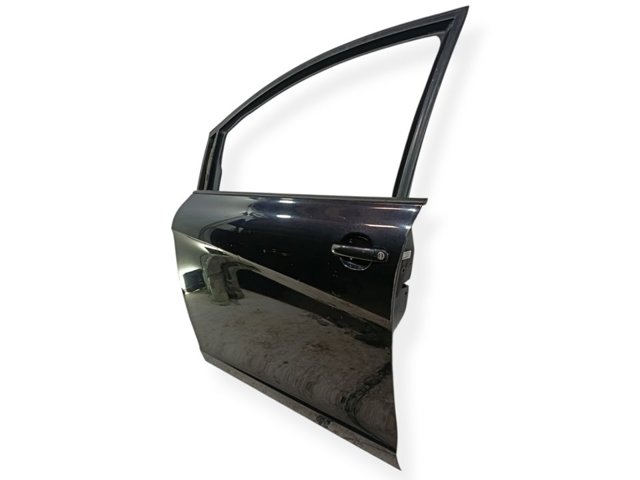 5P0831055A Puerta delantera izquierda  en stock Granada