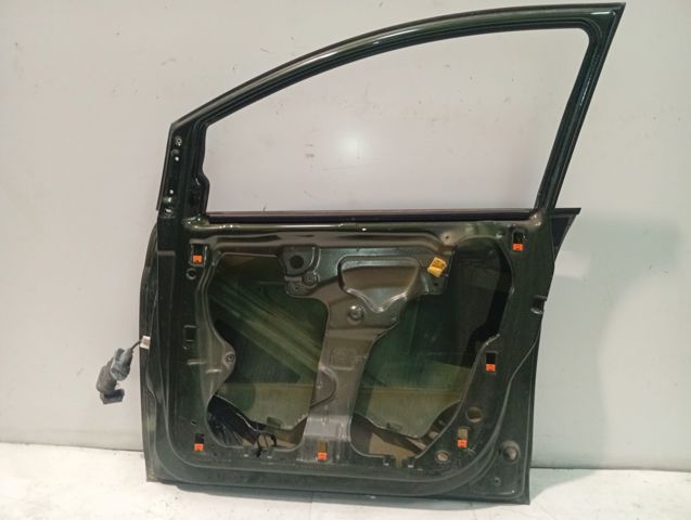 VAG 5P0831056A Puerta delantera derecha comprar Tarragona