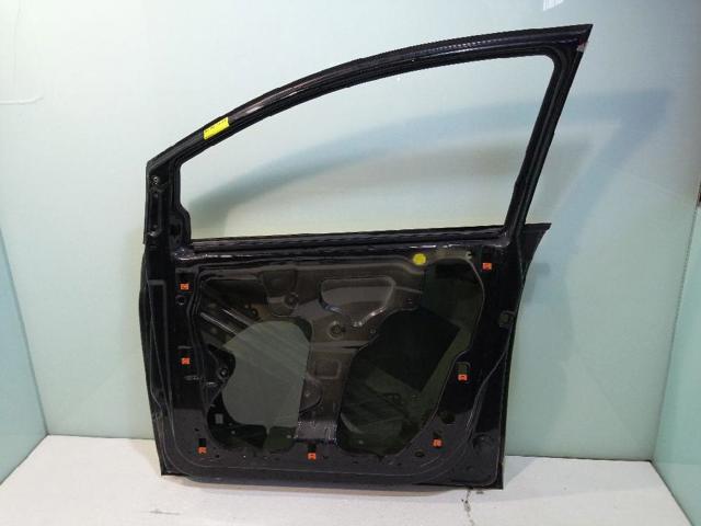 5P0831056A Puerta delantera derecha  comprar en Reus