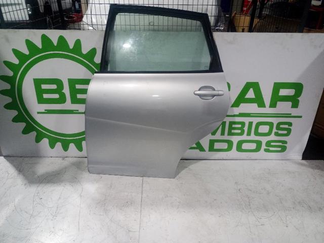 5P0833055A Puerta trasera izquierda comprar Sevilla