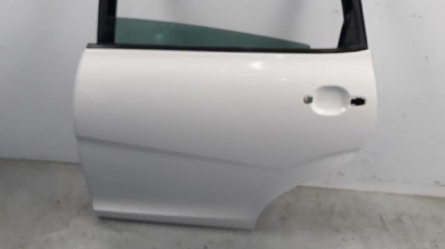 VAG 5P0833055A Puerta trasera izquierda comprar Pamplona
