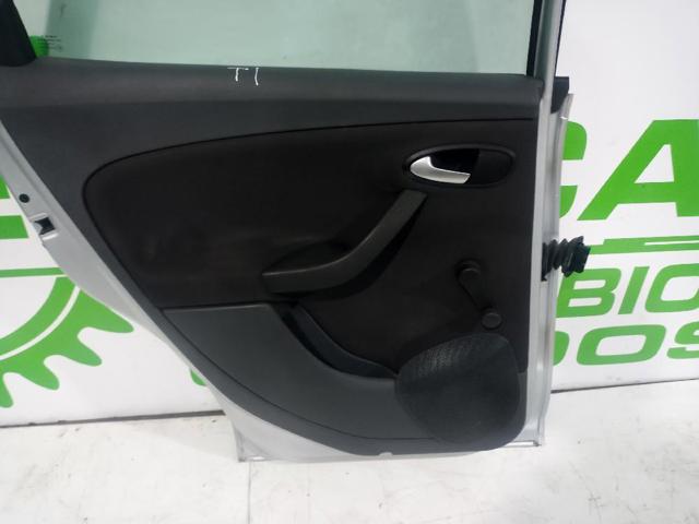 VAG 5P0833055A Puerta trasera izquierda  disponible Lugo