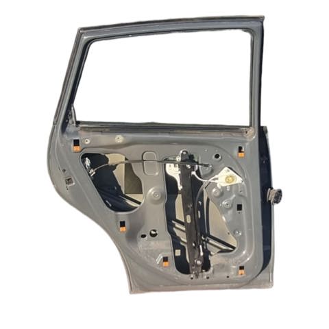 5P0833055A VAG Puerta trasera izquierda  comprar en Oviedo
