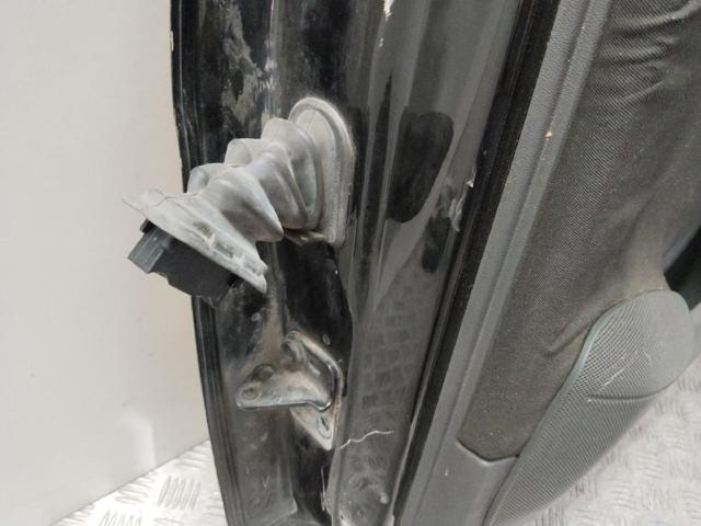 VAG 5P0833056A Puerta trasera derecha comprar Tarragona