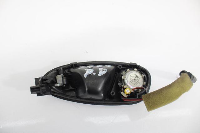 5P0837114B Manija interior de puerta delantera derecha  en stock Sabadell