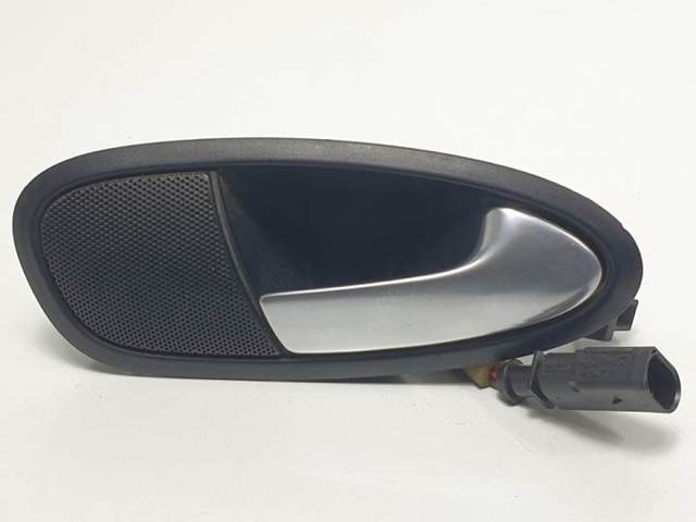 5P0837114B VAG Manija interior de puerta delantera derecha comprar Bilbao